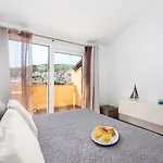 Apartament Tin 1
