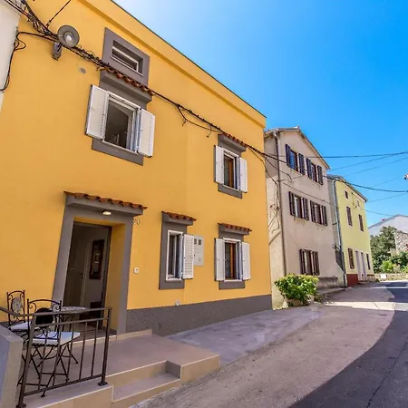 Tin 1 * Врбник