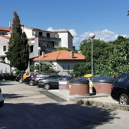 Tin 1 Apartman Vrbnik (Primorje-Gorski Kotar)