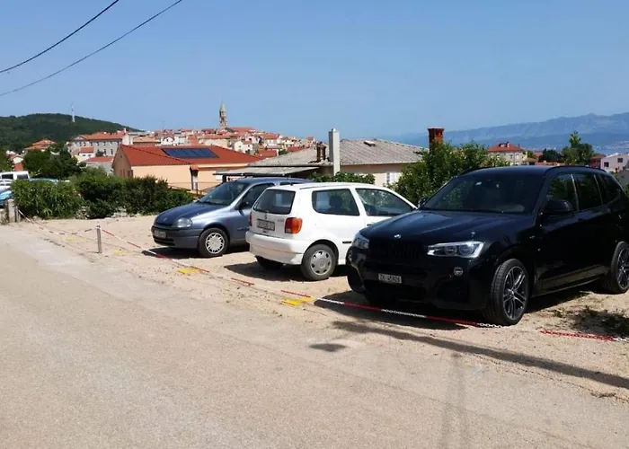 Tin 1 Apartment Vrbnik (Primorje-Gorski Kotar)