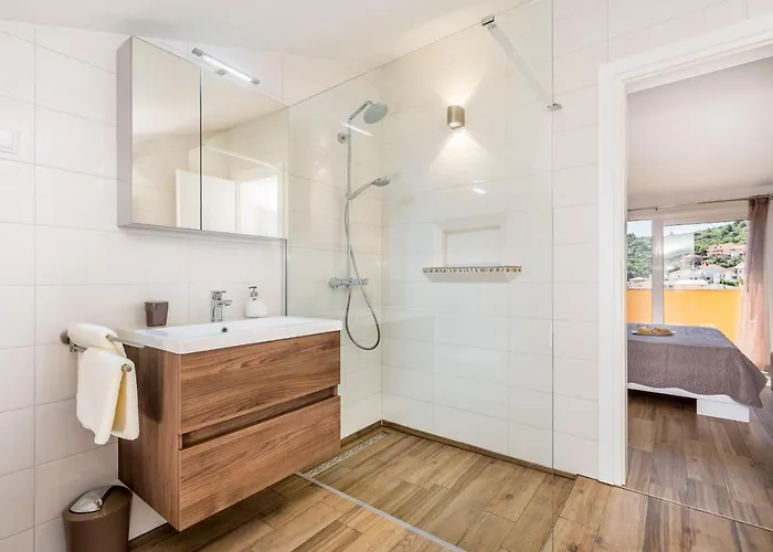 Tin 1 Apartman Vrbnik (Primorje-Gorski Kotar)